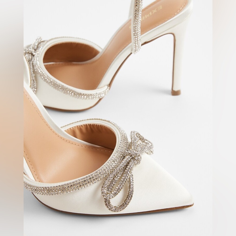 NIB Rhinestone Embellished Bow Pumps by Express